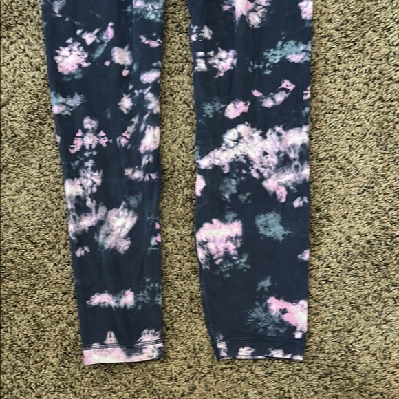 Lululemon align high rise leggings size 14 - Picture 10 of 10